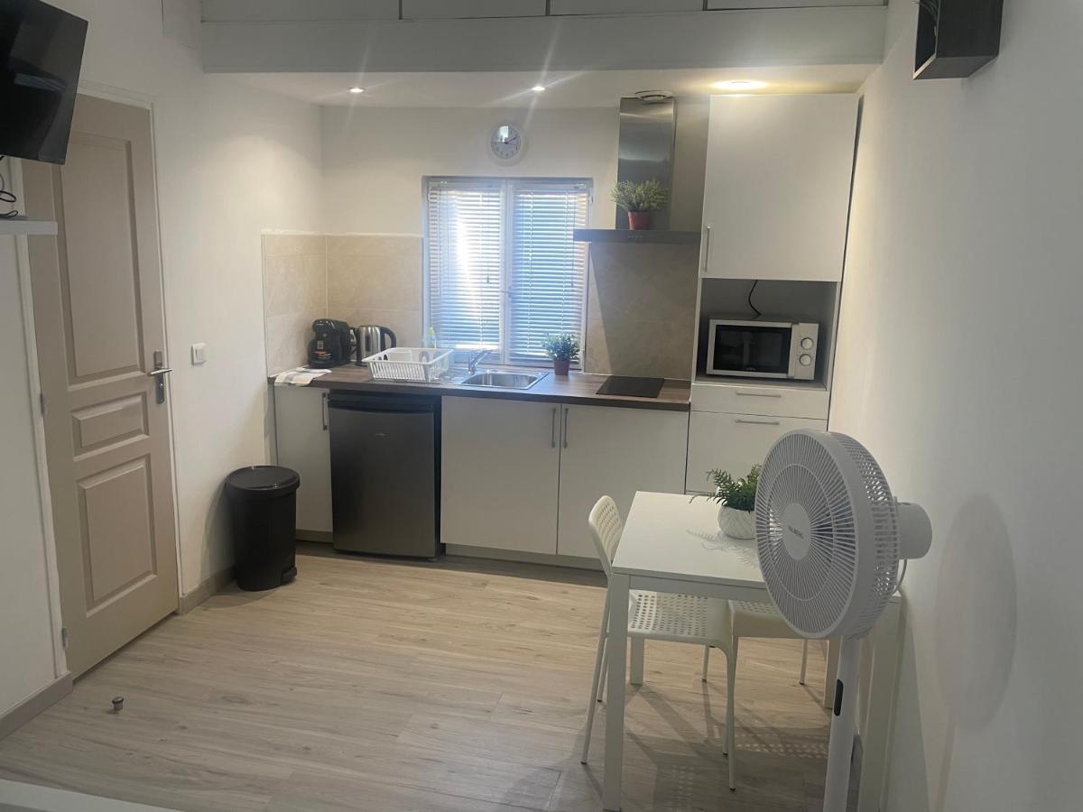 Residence Chene- 15 Mn De Paris Et 05 Mn D'Orly Aeroport Вири-Шатийон Экстерьер фото
