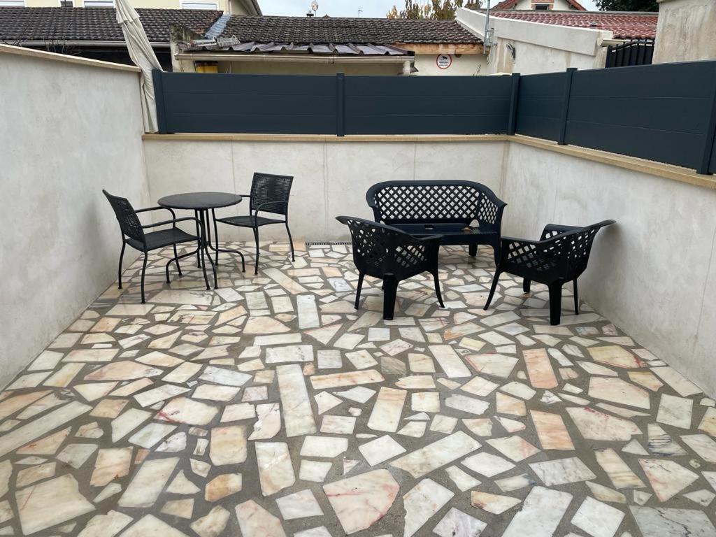 Residence Chene- 15 Mn De Paris Et 05 Mn D'Orly Aeroport Вири-Шатийон Экстерьер фото