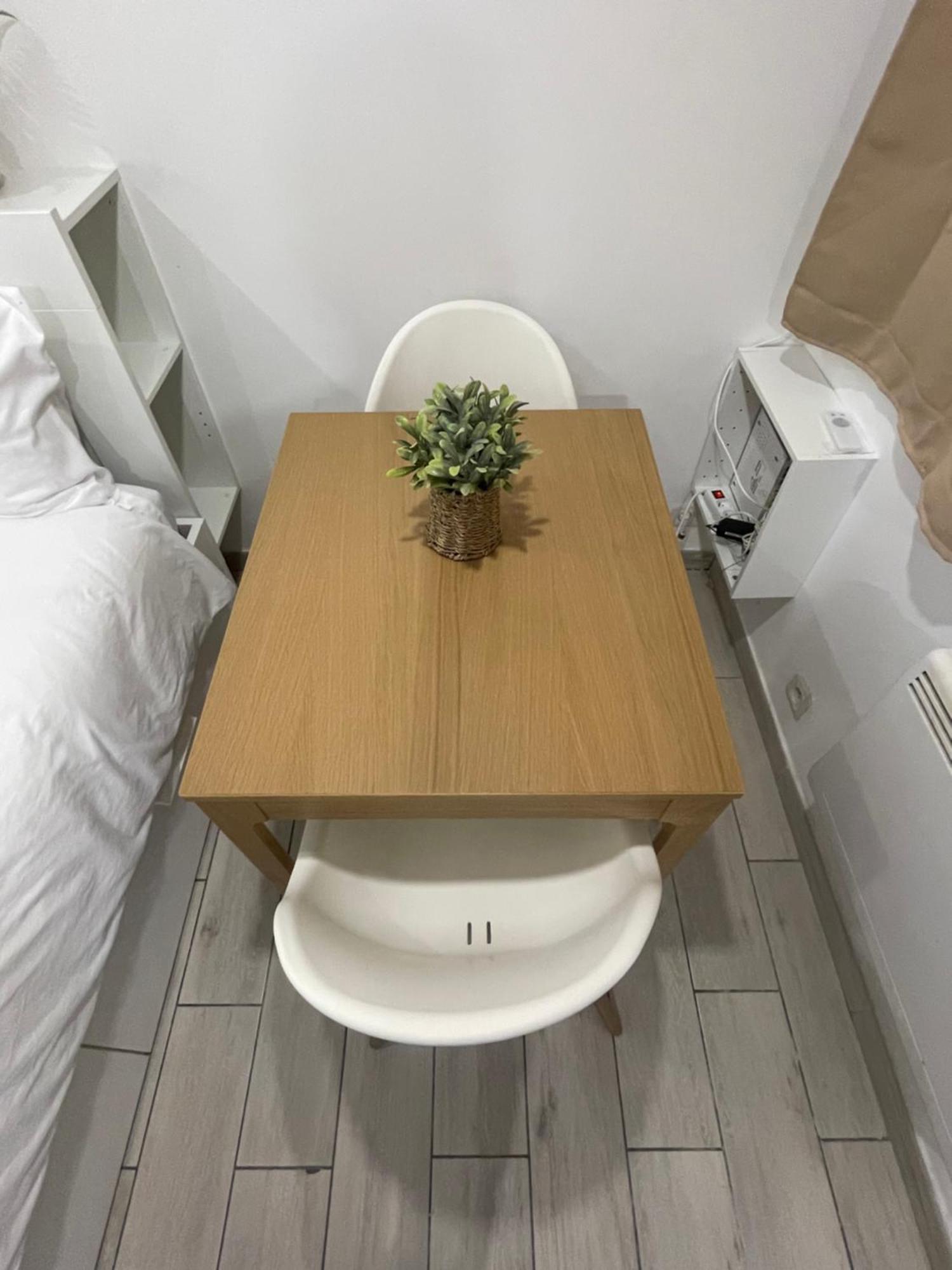 Residence Chene- 15 Mn De Paris Et 05 Mn D'Orly Aeroport Вири-Шатийон Экстерьер фото